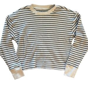 Abercrombie & Fitch Soft AF Essentials Boxy Cropped Waffle Knit Long Sleeve